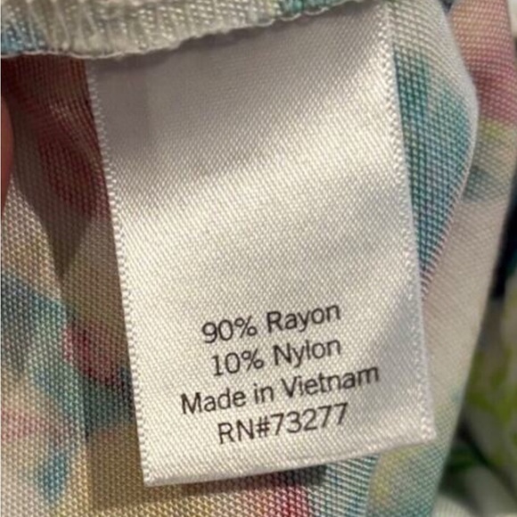 LC Lauren Conrad fruits Shorts Womens Size XXL - Picture 4 of 4